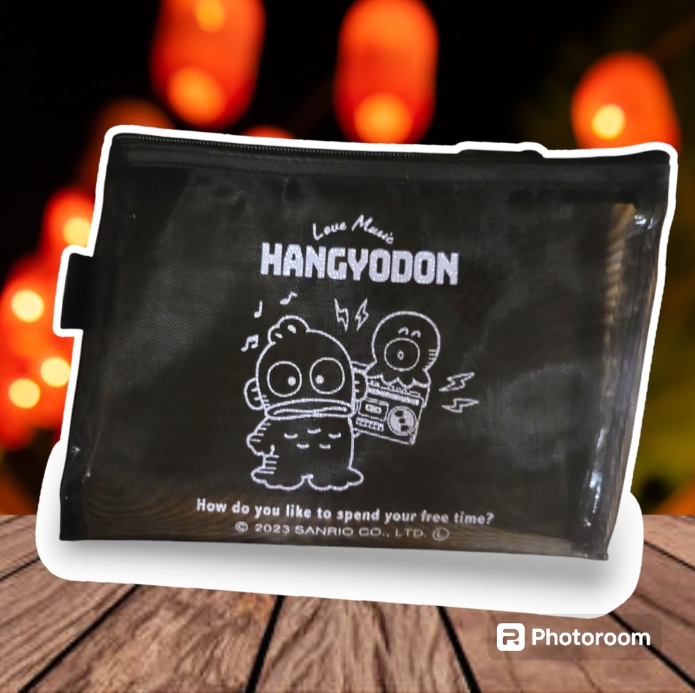 Hangyodon Mesh zipper pouch